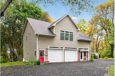 26 Fountain Street, Gardiner, ME 04345 - Photo 3