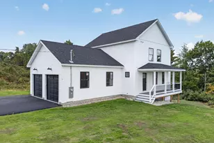 17 Home Field Dr, Limerick, ME 04048 - Photo 1