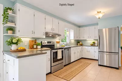 21 Carmichael Avenue, Falmouth, ME 04105 - Photo 5