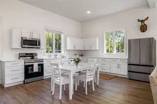 717 River Rd, Eliot, ME 03903 - Photo 19