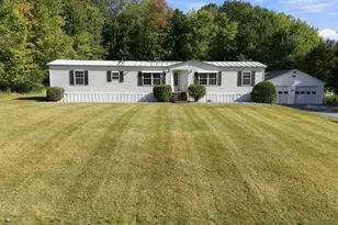 87 Summer St, Oakland, ME 04963 - Photo 5