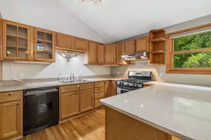 43 Baribeau Dr, Brunswick, ME 04011 - Photo 15