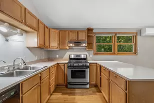 43 Baribeau Dr, Brunswick, ME 04011 - Photo 17