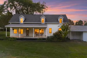 2 Shawnee View Ln, Casco, ME 04015 - Photo 1