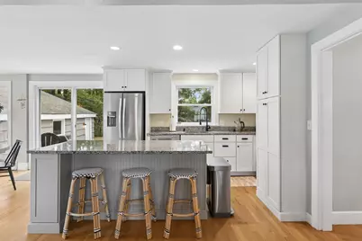 14 Pleasant Avenue, Scarborough, ME 04074 - Photo 11