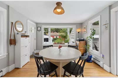 14 Pleasant Avenue, Scarborough, ME 04074 - Photo 9