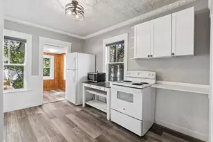 39 Mclellan St, Brunswick, ME 04011 - Photo 19