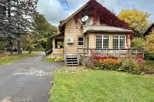 17 Washington St, Caribou, ME 04736 - Photo 5