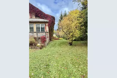 17 Washington Street, Caribou, ME 04736 - Photo 9