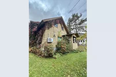 17 Washington Street, Caribou, ME 04736 - Photo 13
