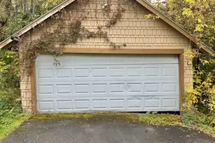 17 Washington St, Caribou, ME 04736 - Photo 15