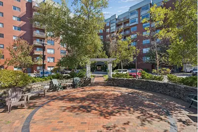 148 Breakwater Drive #811, South Portland, ME 04106 - Photo 15
