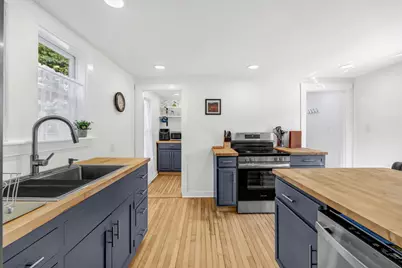 235 Elm Street, Bangor, ME 04401 - Photo 17