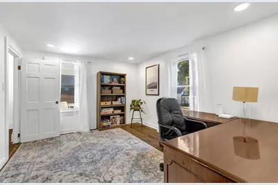 235 Elm Street, Bangor, ME 04401 - Photo 9
