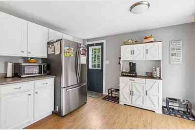 11 Garden Street, Old Orchard Beach, ME 04064 - Photo 11