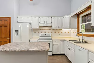 498 Deerwander Road, Hollis, ME 04042 - Photo 9