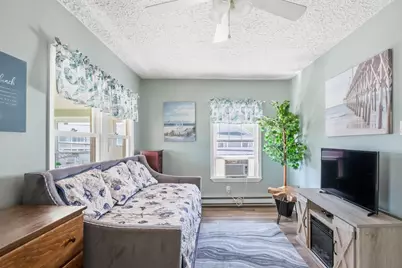 75 E Grand Avenue, Old Orchard Beach, ME 04064 - Photo 25