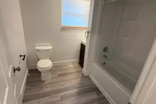 107 Center St, Bangor, ME 04401 - Photo 9