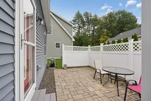 3 Cottage Ct, Gorham, ME 04038 - Photo 5