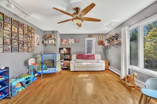 29 Beech Grove Ave, Glenburn, ME 04401 - Photo 5