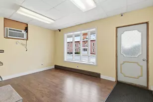 1114 Lisbon St, Lewiston, ME 04240 - Photo 9