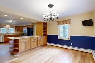 58 Albert St, Lewiston, ME 04240 - Photo 21