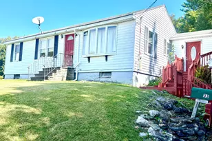 33 Abbot Hill Rd, Dexter, ME 04930 - Photo 5