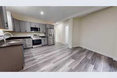 33 Pearl Street, Lewiston, ME 04240 - Photo 13
