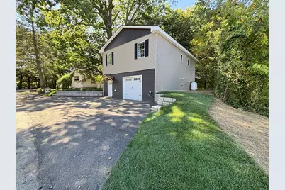 33 Pearl Street, Lewiston, ME 04240 - Photo 35