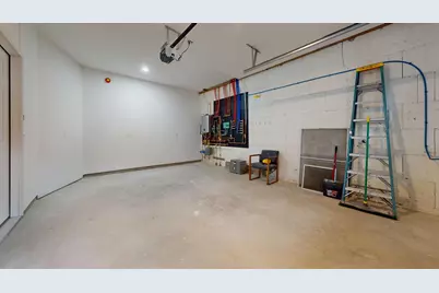 33 Pearl Street, Lewiston, ME 04240 - Photo 29