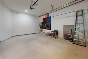 33 Pearl St, Lewiston, ME 04240 - Photo 29