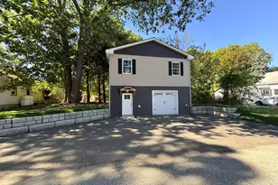 33 Pearl St, Lewiston, ME 04240 - Photo 37