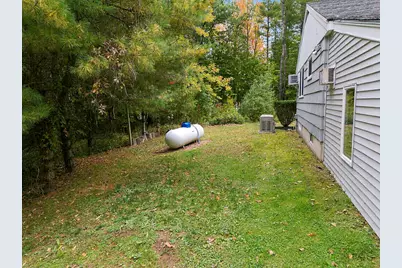 14 Windsor Terrace, Farmingdale, ME 04344 - Photo 9
