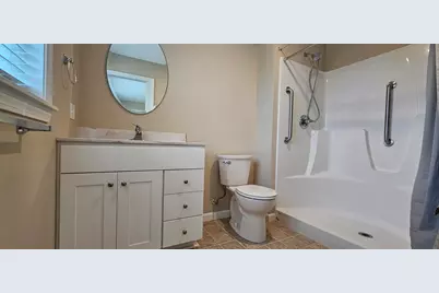 32 Meadow Drive, Waterville, ME 04901 - Photo 11