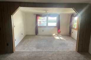16 Pine St, Dexter, ME 04930 - Photo 11