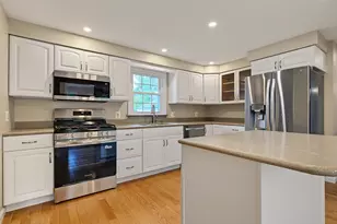 459 Goodwin Rd, Eliot, ME 03903 - Photo 7