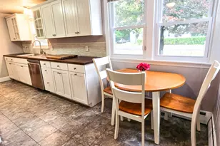 371 Pride St, Westbrook, ME 04092 - Photo 9