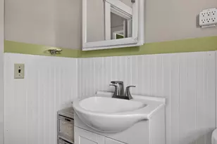 14 Linden St, Auburn, ME 04210 - Photo 43