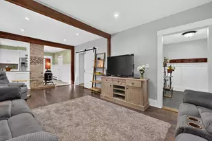 14 Linden St, Auburn, ME 04210 - Photo 7