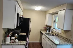13 Cynthia Cir, Bangor, ME 04401 - Photo 3