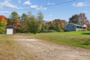 27 E Neck Rd, Nobleboro, ME 04555 - Photo 3
