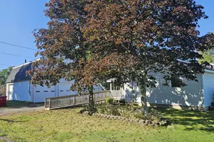 7 Land St, Skowhegan, ME 04976 - Photo 3