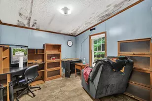 319 W Pownal Rd, North Yarmouth, ME 04097 - Photo 13