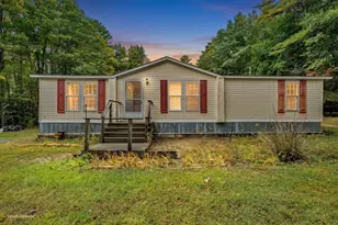 319 W Pownal Rd, North Yarmouth, ME 04097 - Photo 1