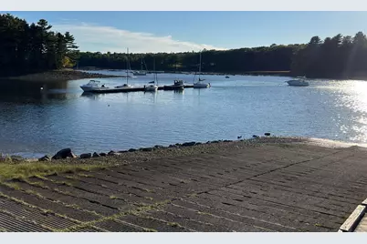 398 Water Street, Ellsworth, ME 04605 - Photo 35
