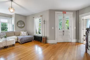8 Wilson St, Berwick, ME 03901 - Photo 3