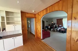 32 Taylor St, Lincoln, ME 04457 - Photo 7