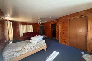 32 Taylor St, Lincoln, ME 04457 - Photo 15