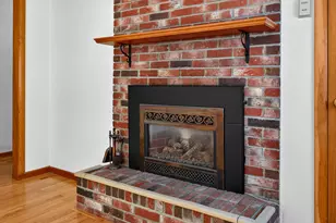 610 Eastern Ave, Brewer, ME 04412 - Photo 17