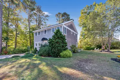 139 Bourne Avenue, Wells, ME 04090 - Photo 3